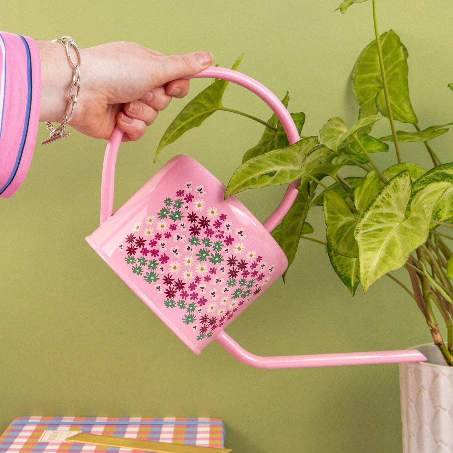 Willow en Belle Gieter – Ditsy Mix Ontwerp - Tuinkabouter Chrisje
